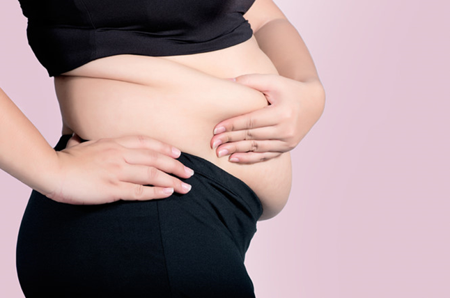Phụ nữ mãn kinh tăng cân không phanh, cần phải làm sao?